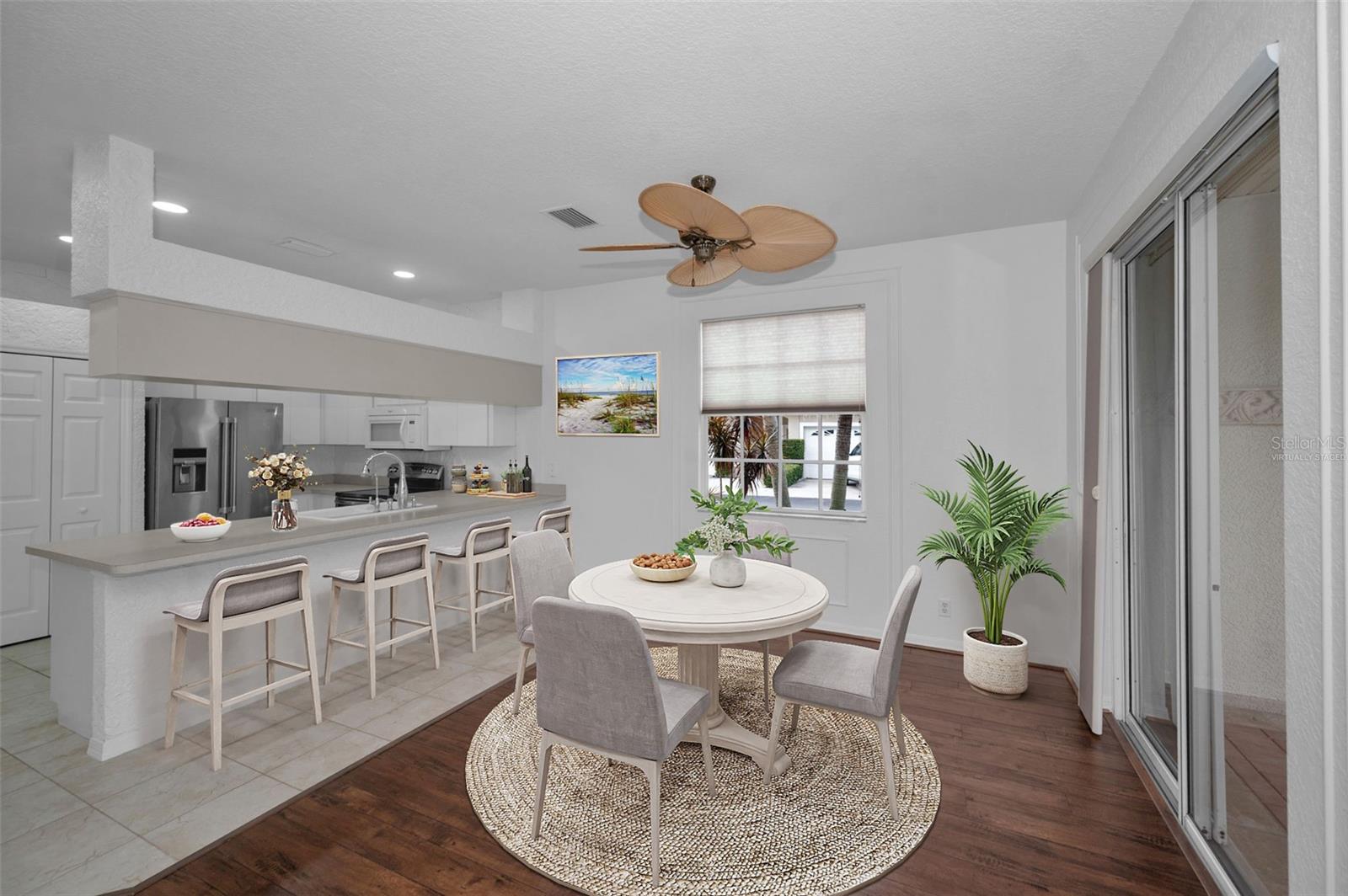 OAKHURST MANOR TWNHMS - Residential