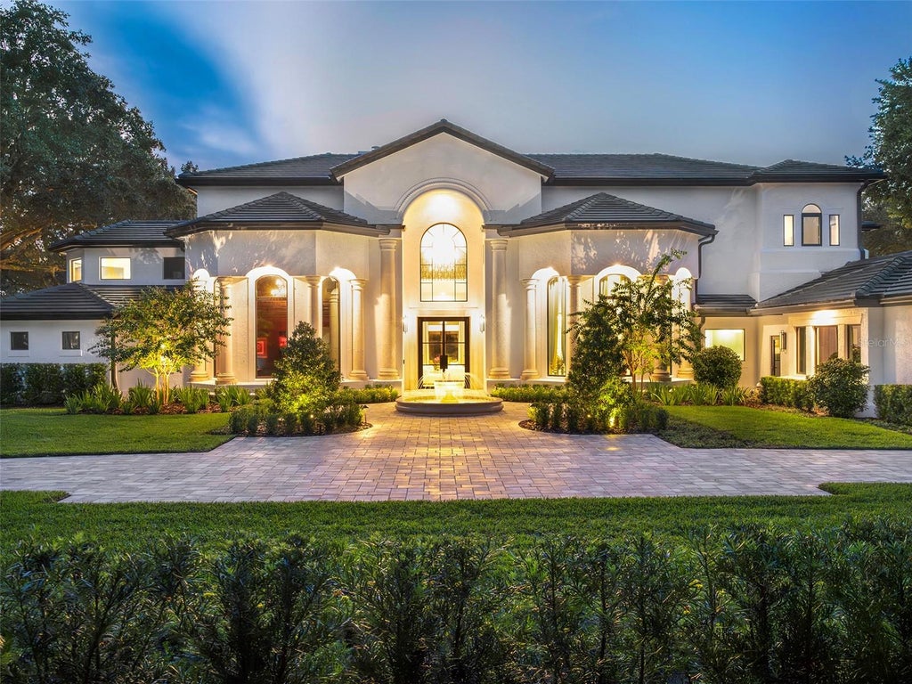 Photo of 5092 Isleworth Country Club Drive, Windermere, FL 34786 (MLS # O6446272)