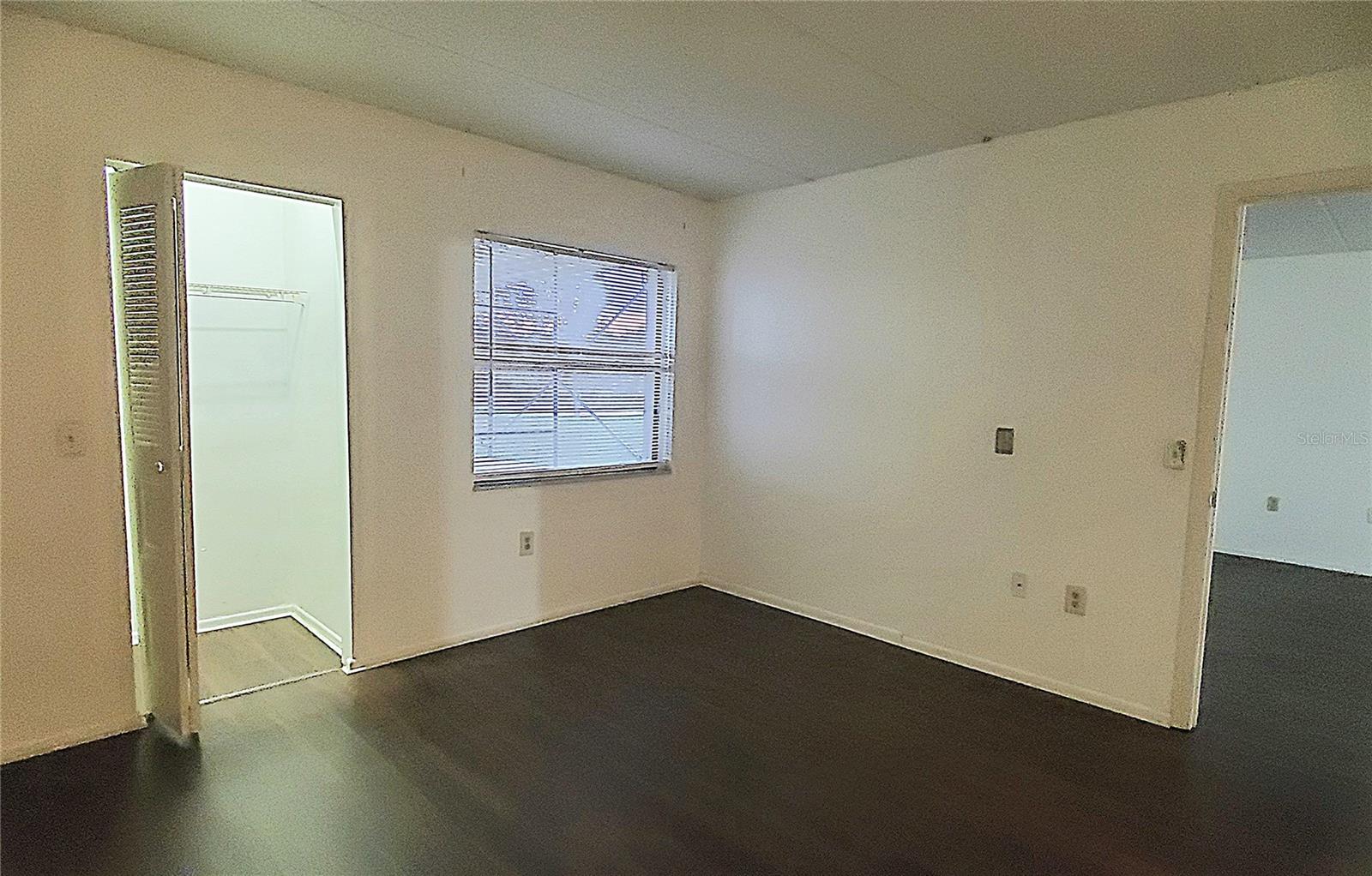 MEADOWS CONDO AT EAST LAKE WOODLANDS - Residential