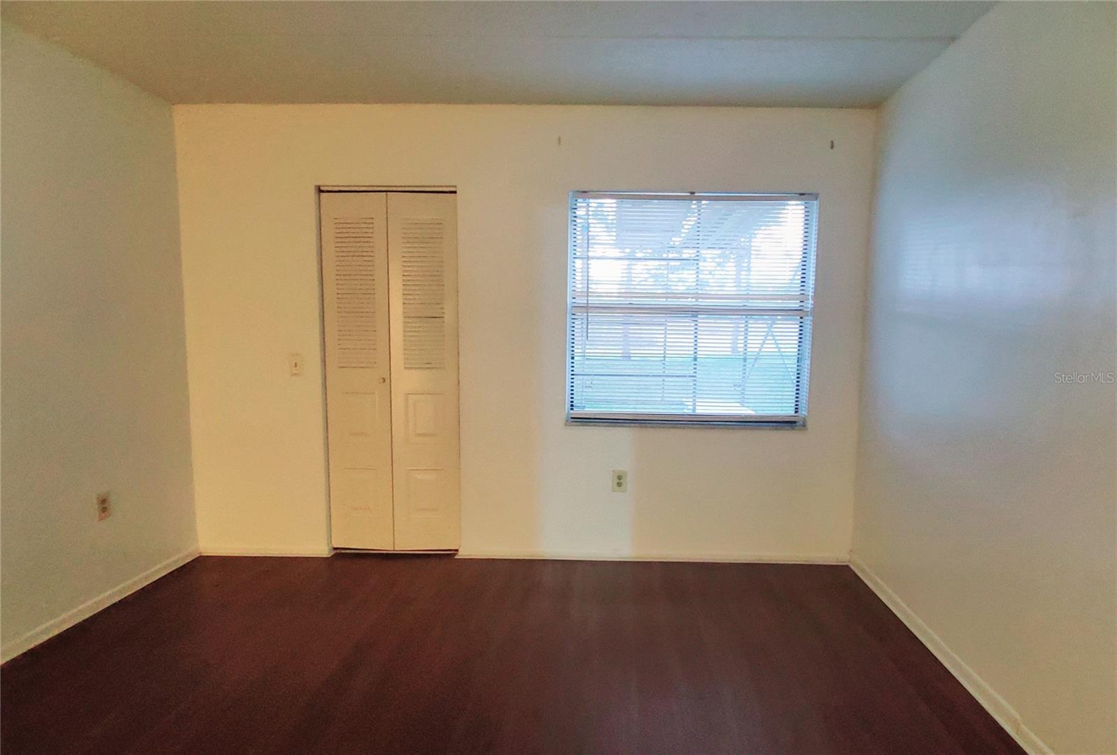 MEADOWS CONDO AT EAST LAKE WOODLANDS - Residential