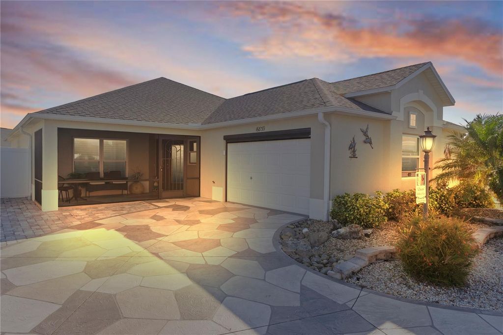 Photo of 16839 SE 91st Crenshaw Terrace, The Villages, FL 32162 (MLS # G5103755)