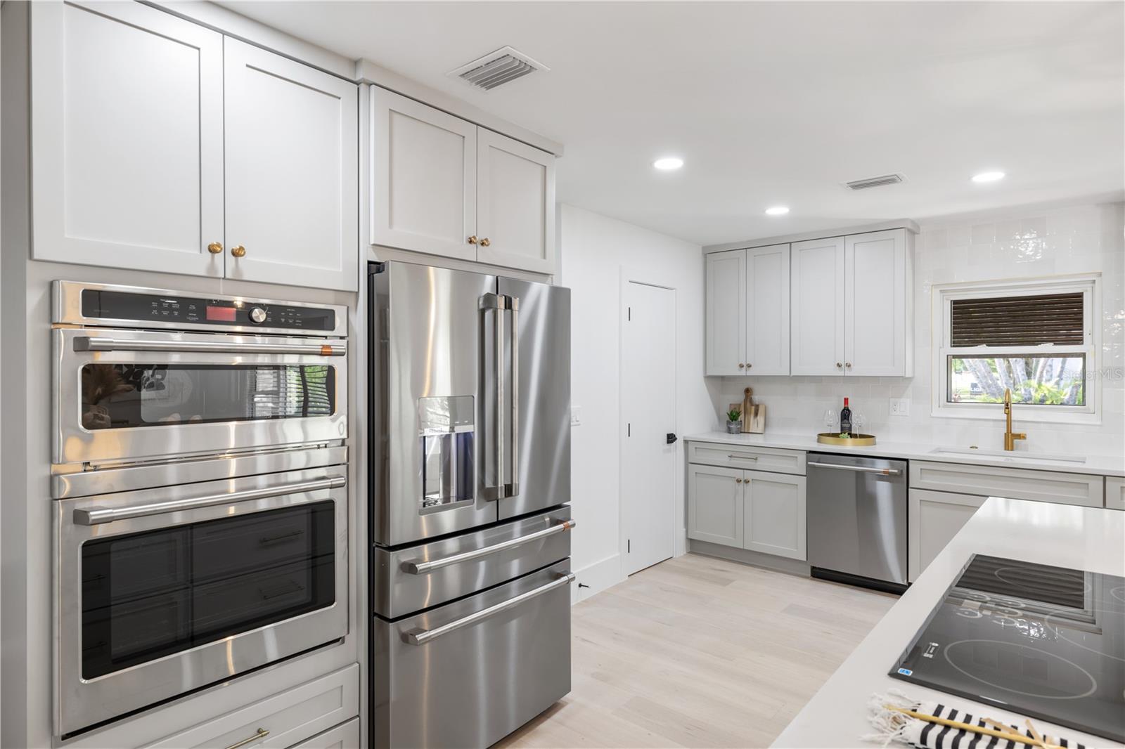 SAN REMO ESTATES - Residential