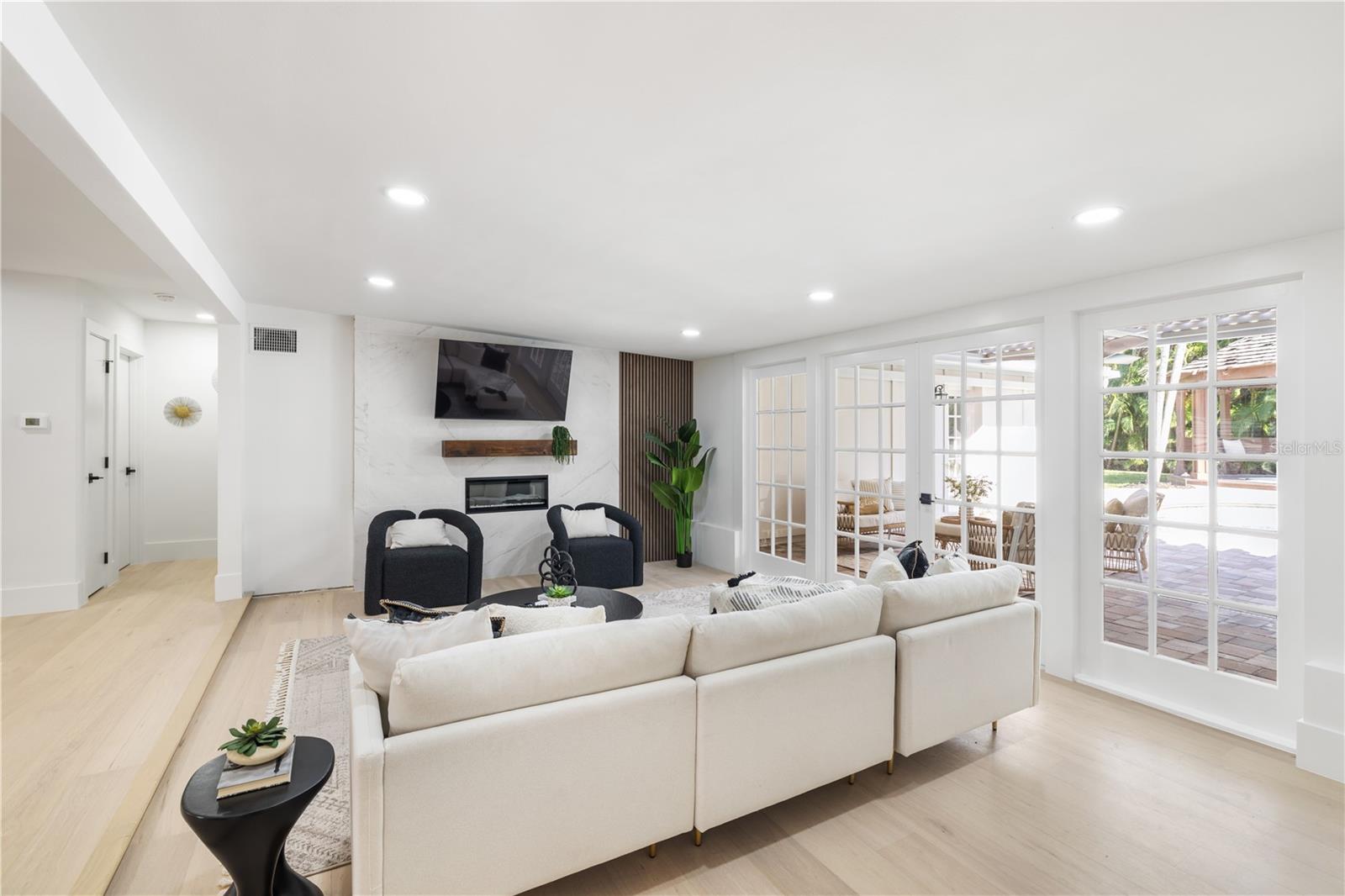 SAN REMO ESTATES - Residential