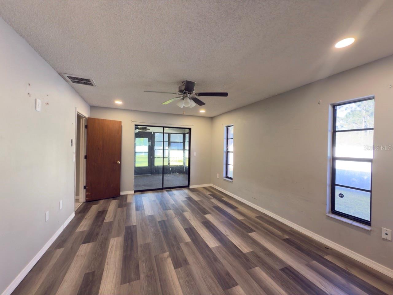 TROP G A - Residential