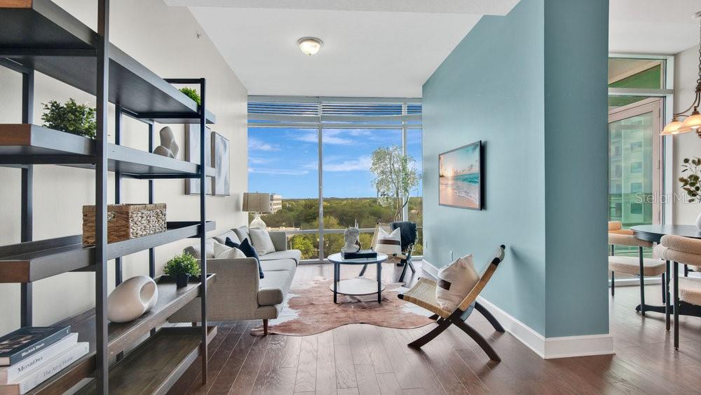 101 S EOLA DRIVE 812