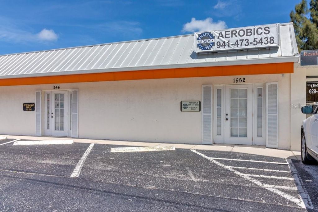 Photo of 1552 S Mccall Road, Englewood, FL 34223 (MLS # D6143852)