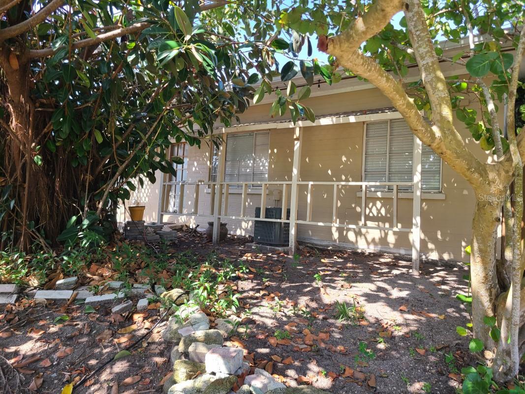 1505 N PENINSULA AVENUE