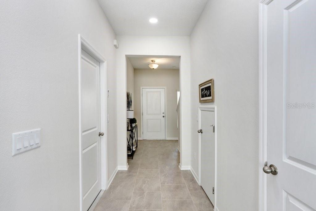 11718 BLACKBROOK COURT