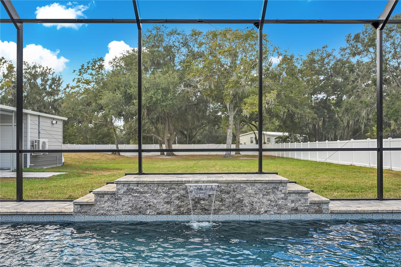 ESTATES/ENGLISH CRK - Residential