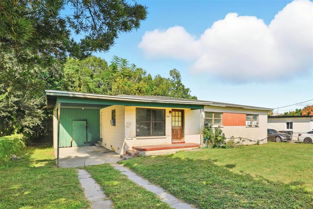 Photo of 5607 Andora Street, Orlando, FL 32807 (MLS # O6354004)