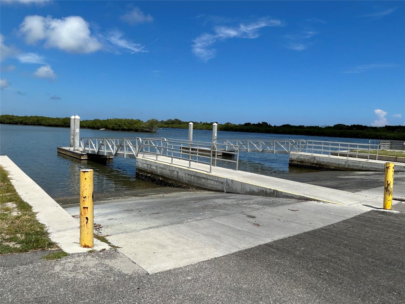 Florida Shores 01 - Land