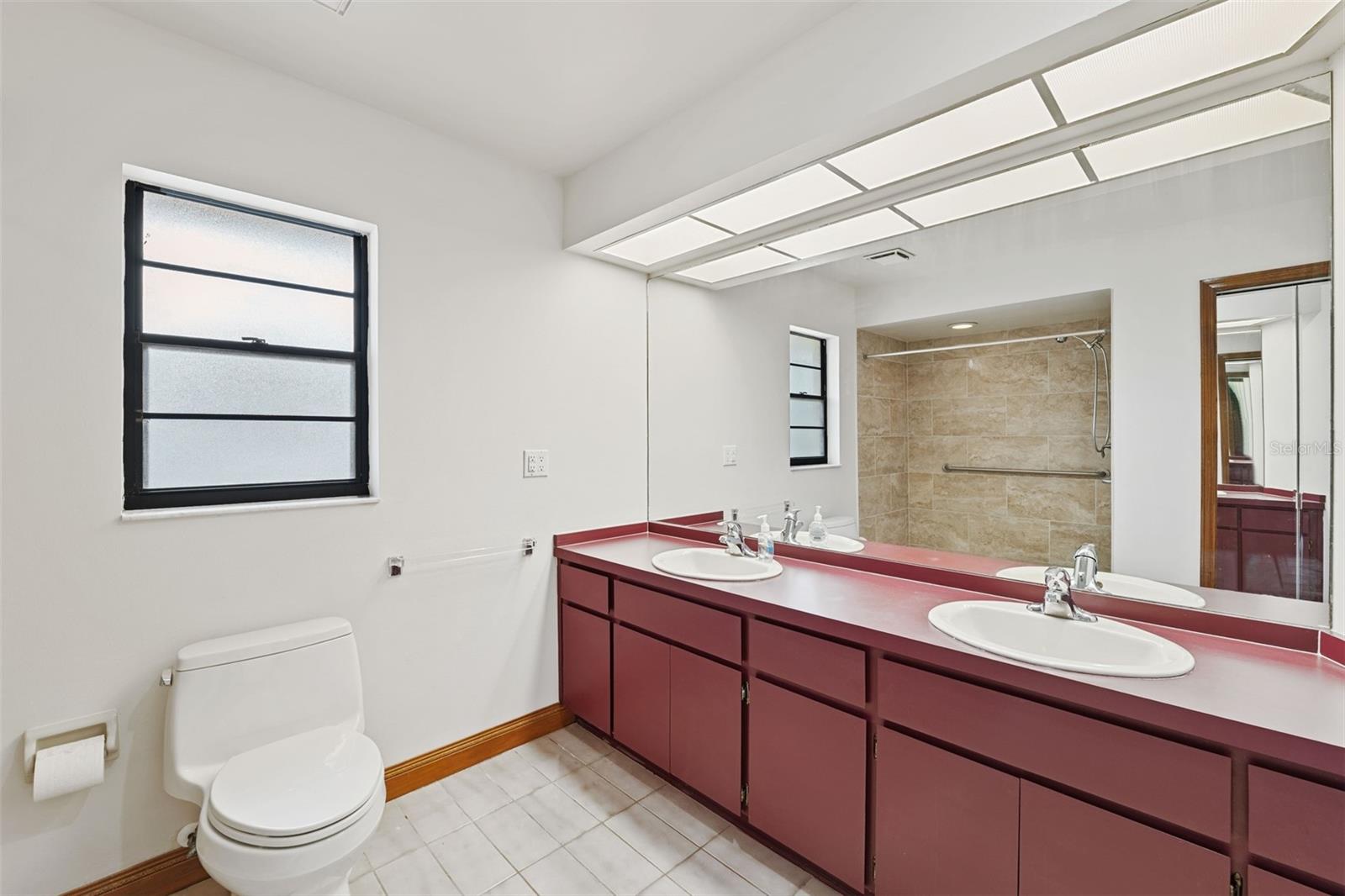 TUSCAWILLA UNIT 09-B - Residential