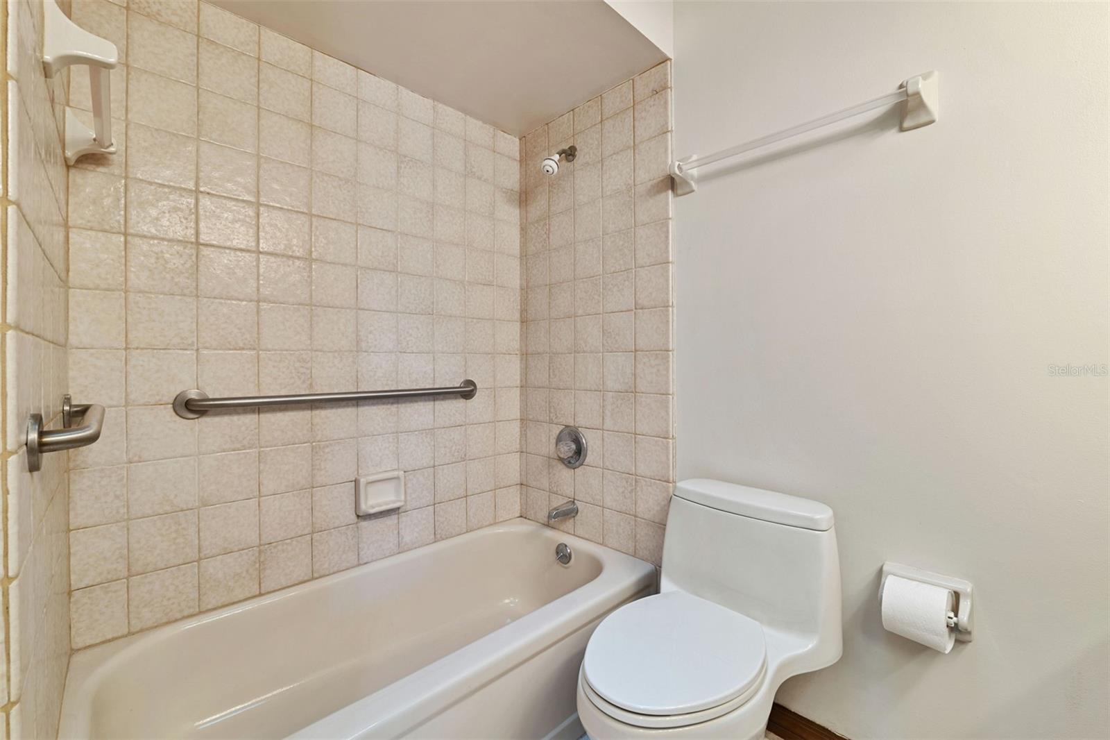 TUSCAWILLA UNIT 09-B - Residential