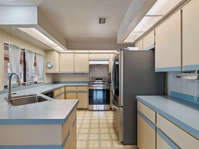 TUSCAWILLA UNIT 09-B - Residential