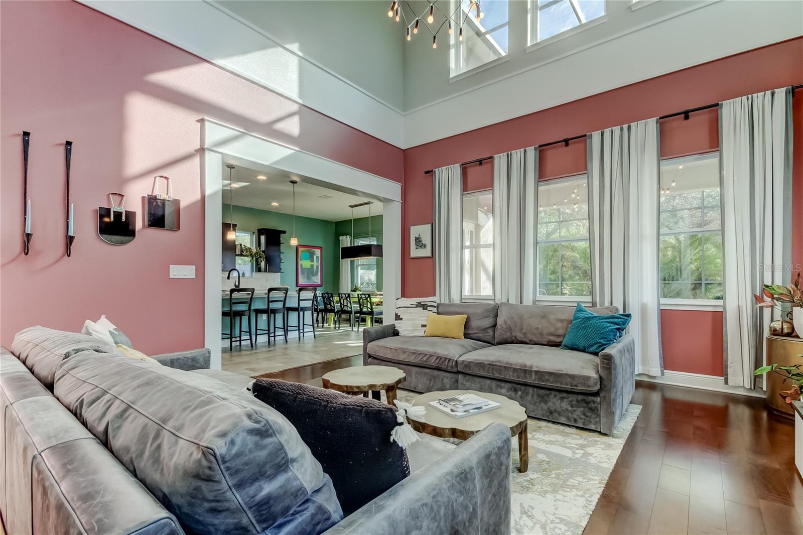 CHAMPIONS FOREST - Residential