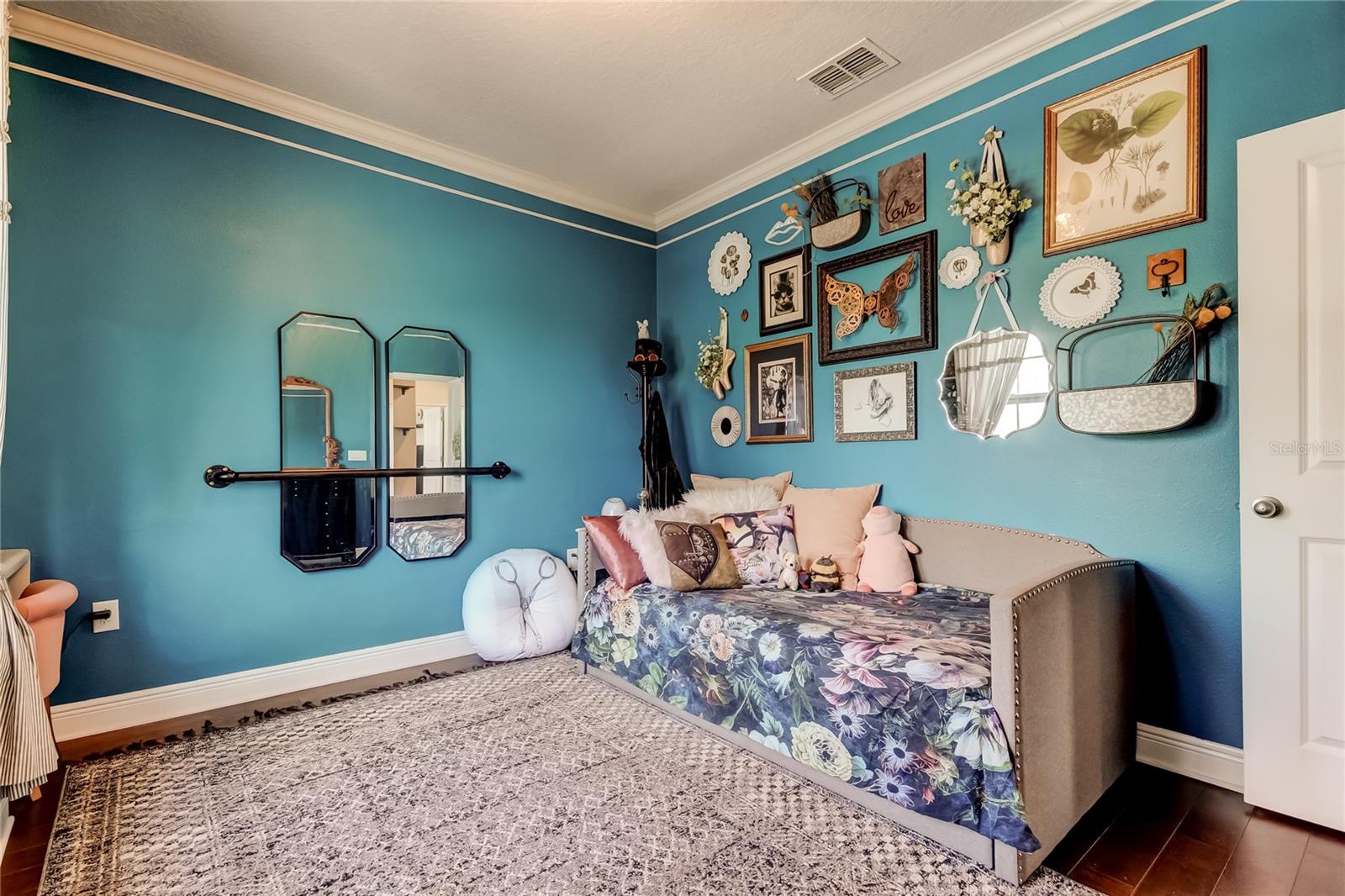 CHAMPIONS FOREST - Residential