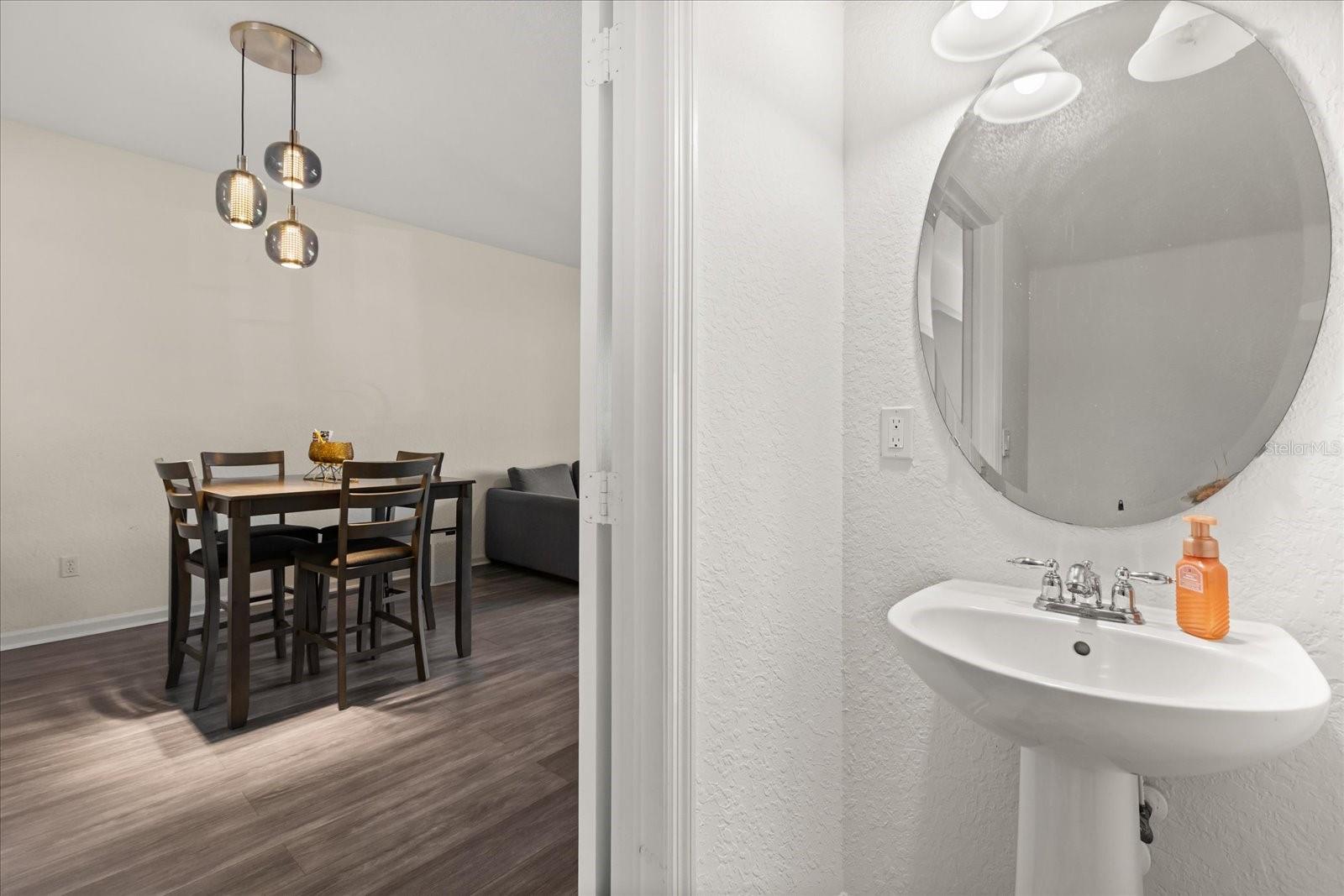 REGENCY OAKS UNIT ONE - Residential