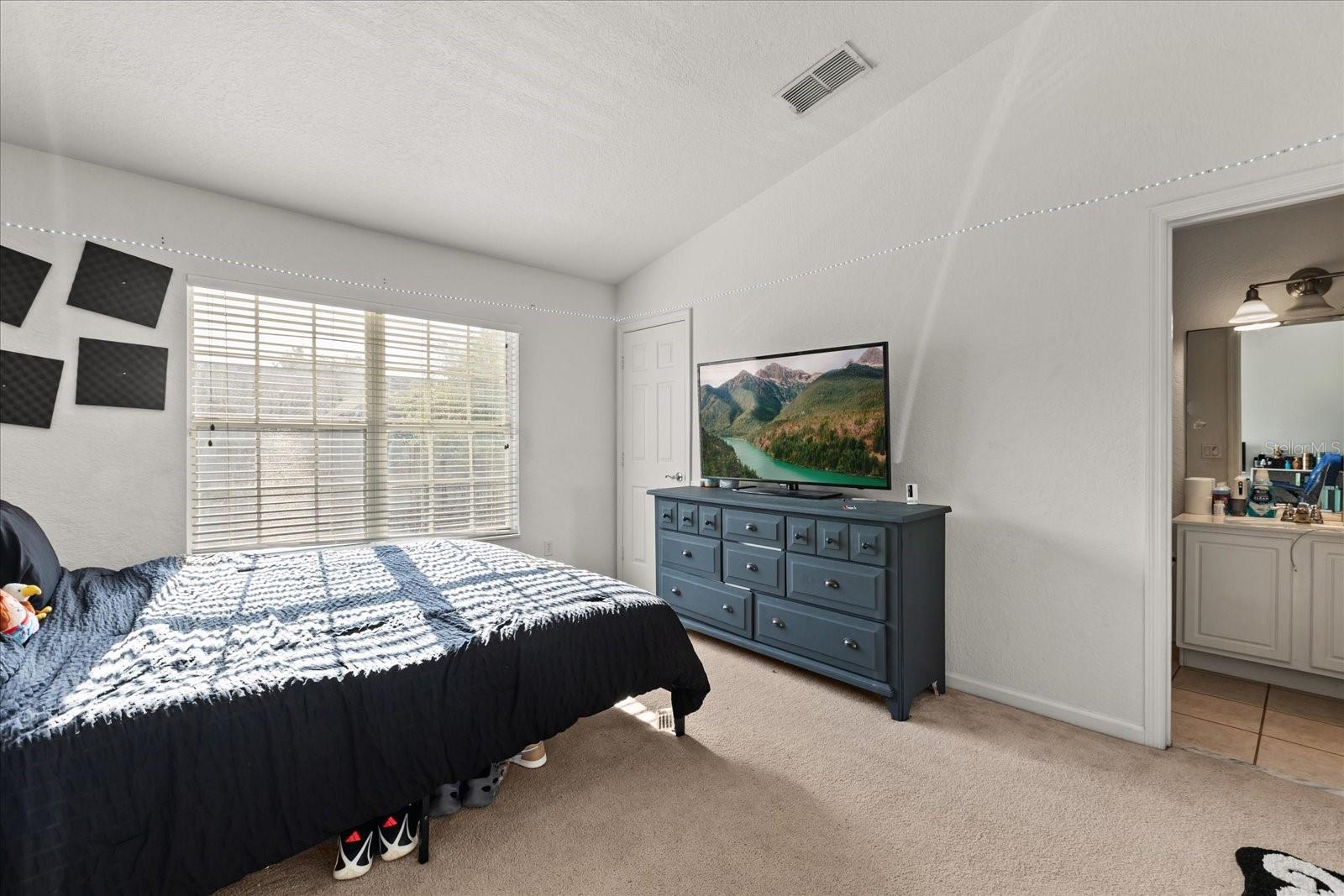 REGENCY OAKS UNIT ONE - Residential