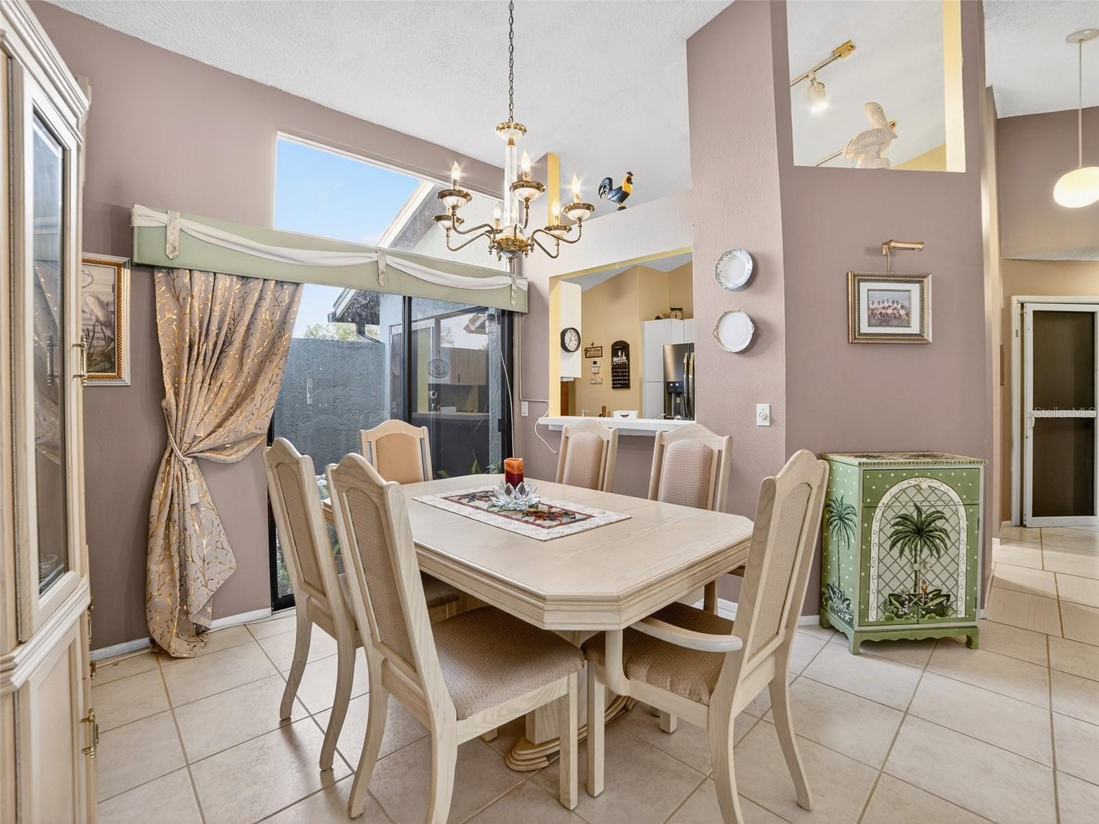 TREE TOPS AT RANGER POINT - Residential