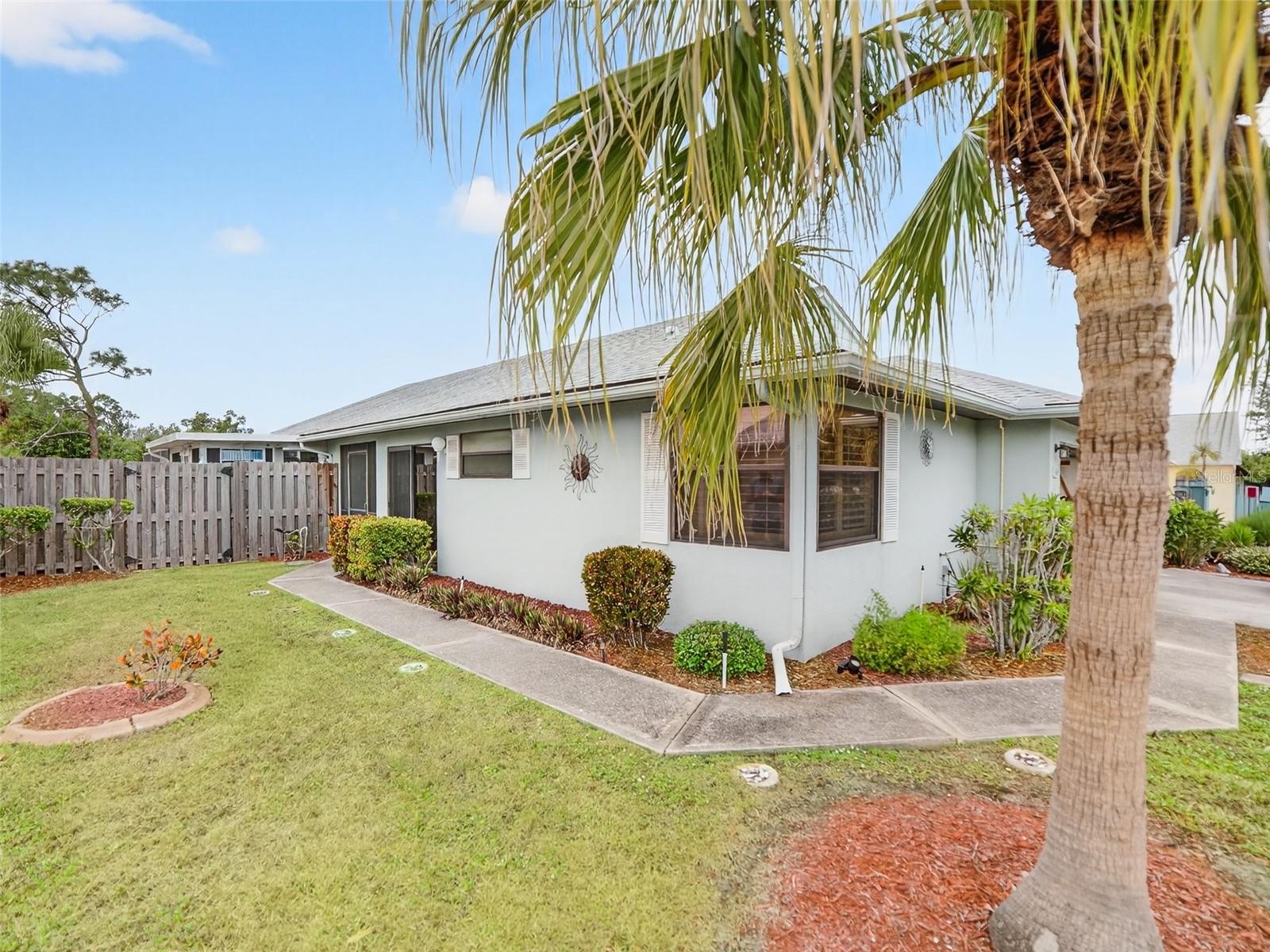 TREE TOPS AT RANGER POINT - Residential