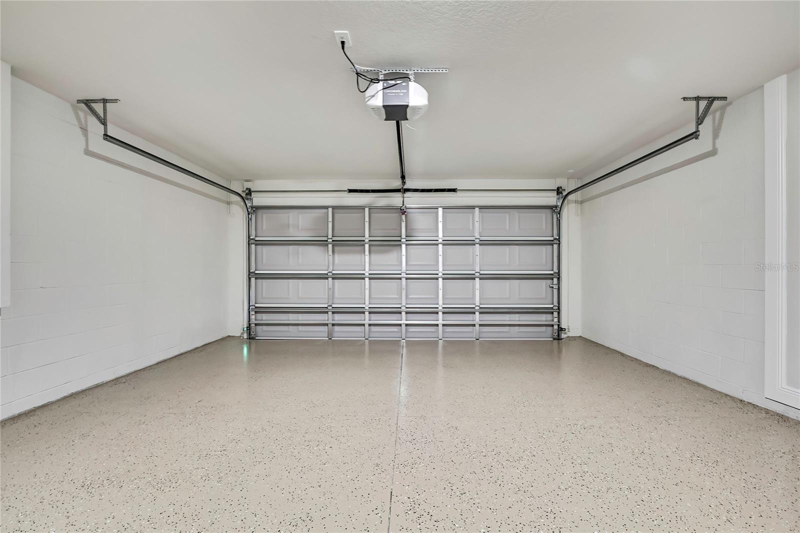 MARION OAKS UN NINE - Residential Lease