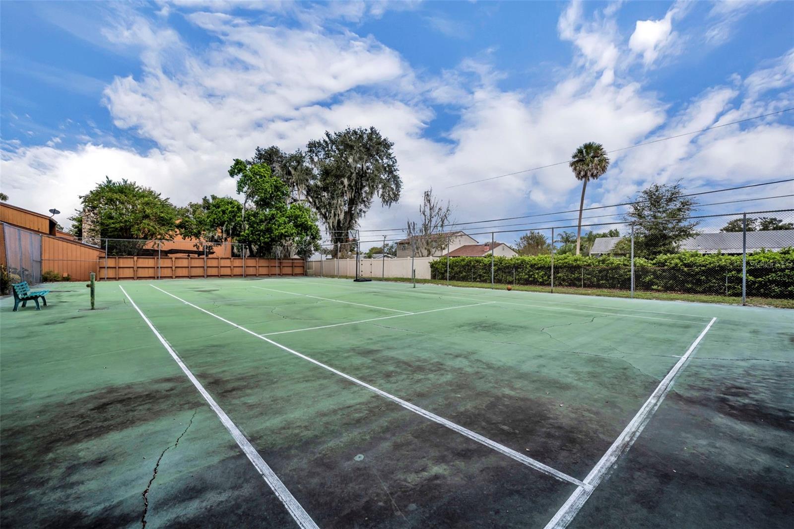 OAKS OF SANFORD - Residential