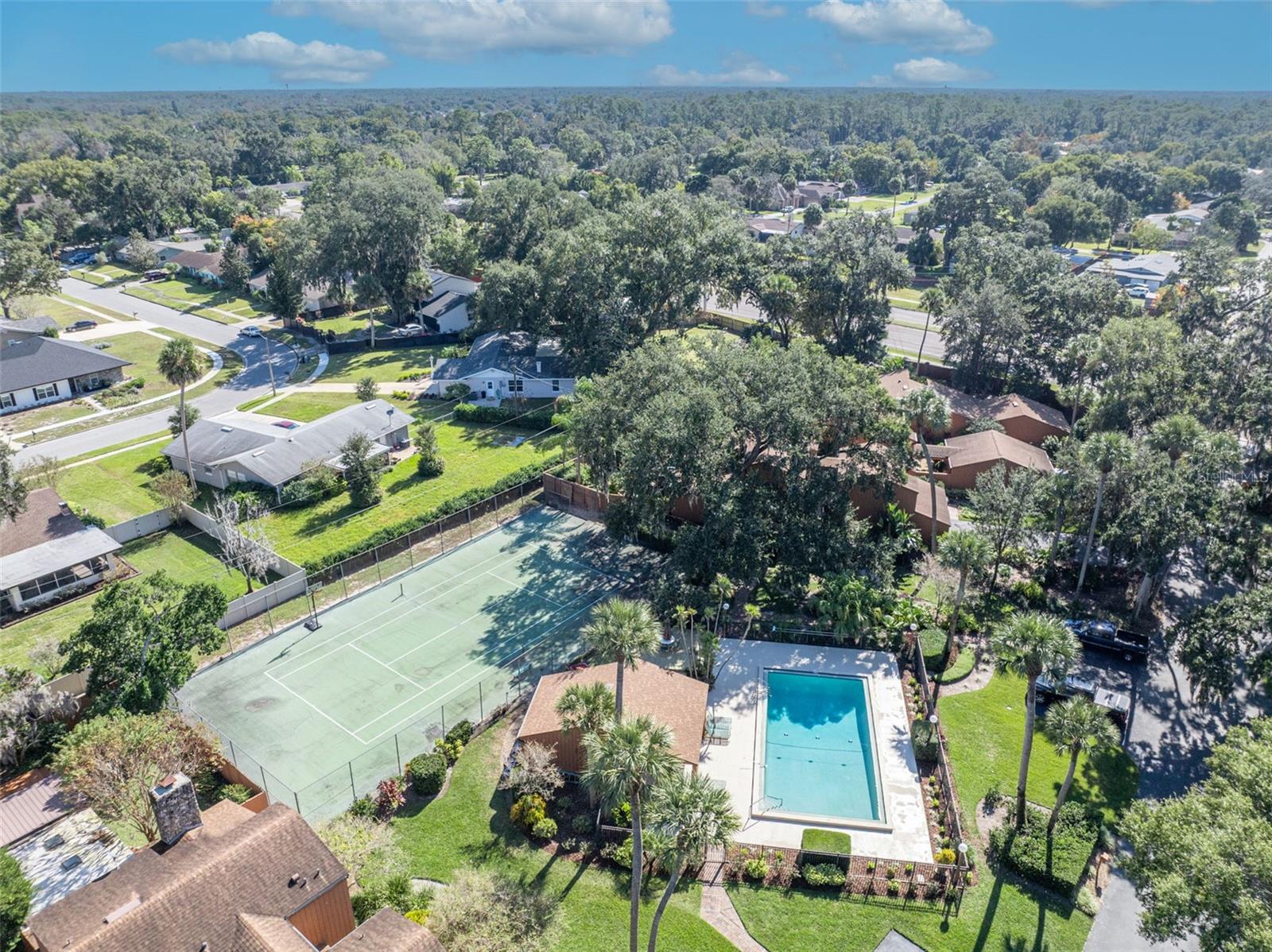 OAKS OF SANFORD - Residential