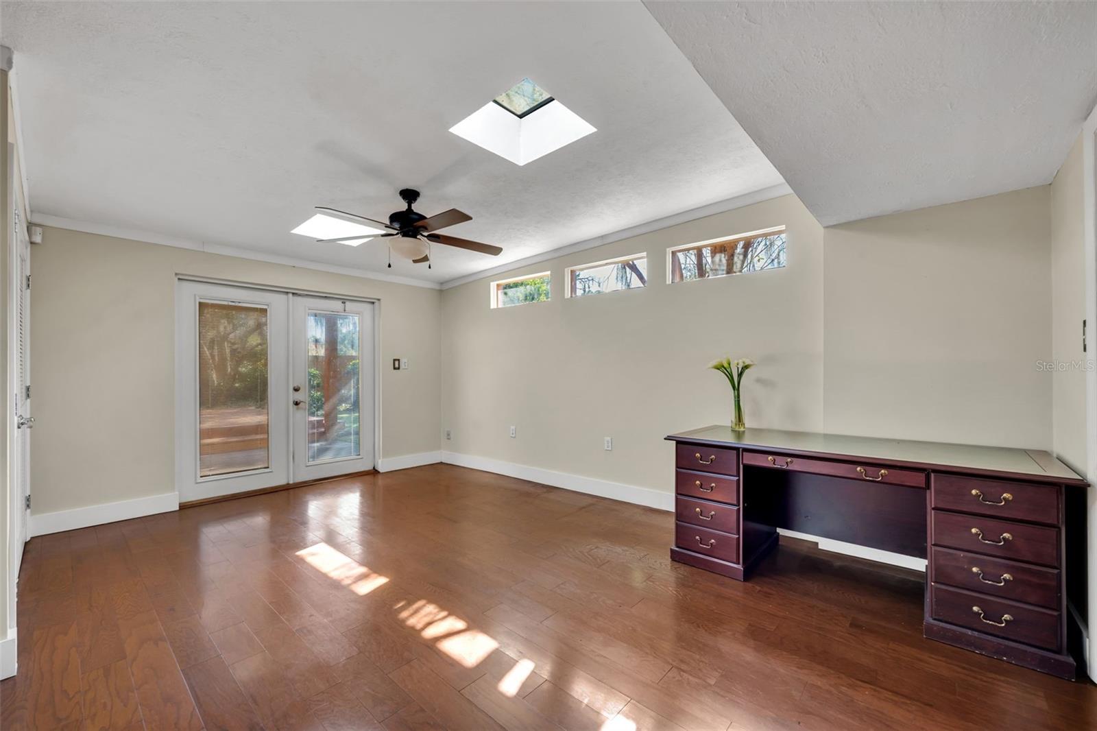 OAKS OF SANFORD - Residential