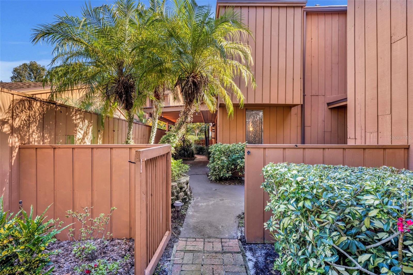 OAKS OF SANFORD - Residential