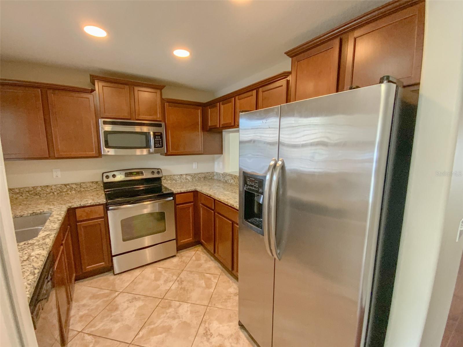 THOUSAND OAKS EAST PH V PARTIA - Residential