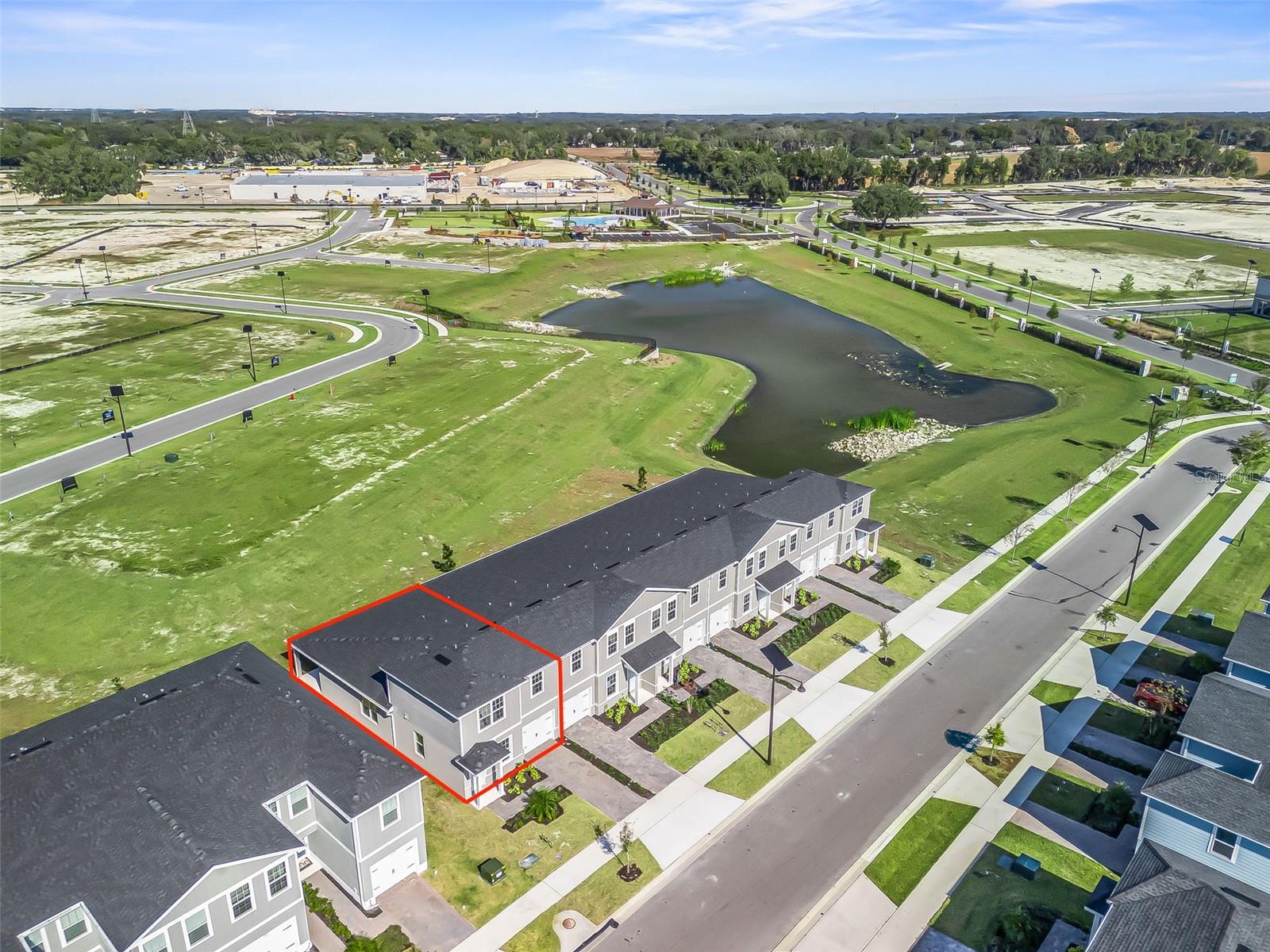 HAMMOCK OAKS TOWNHOMES - Residential