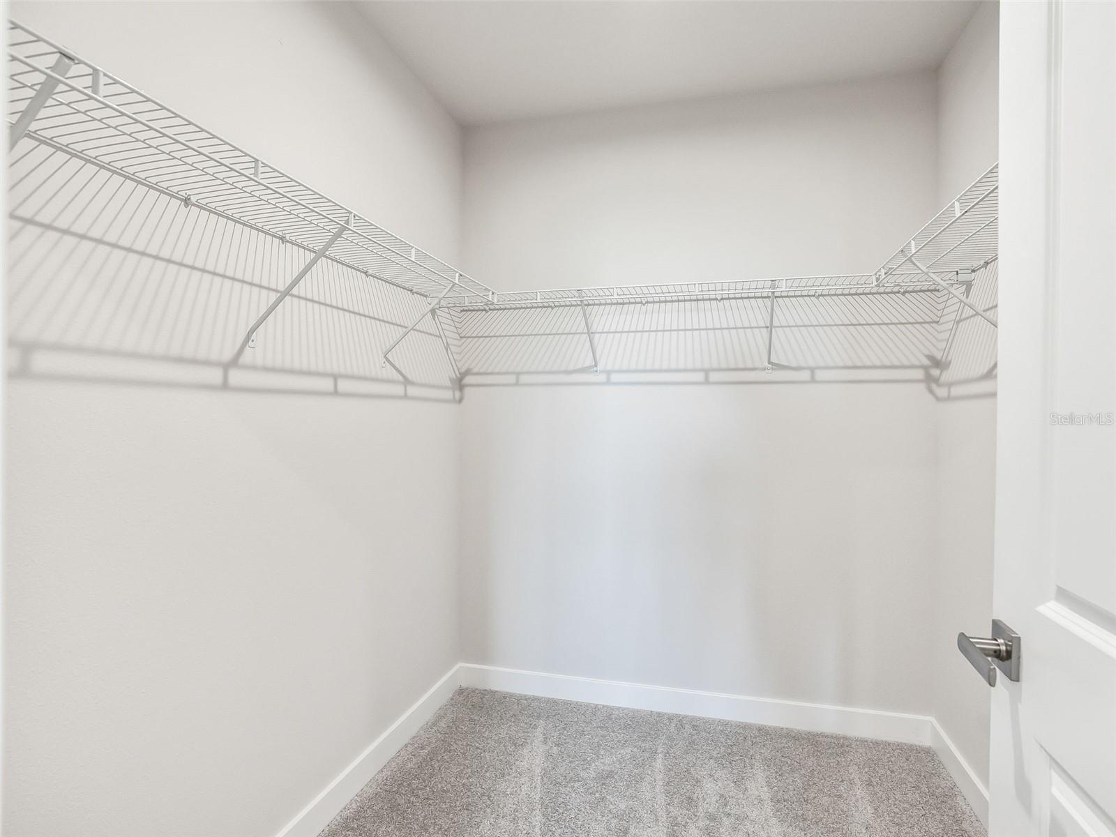 HAMMOCK OAKS TOWNHOMES - Residential