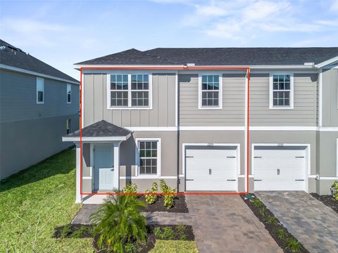 Photo of 1205 Port Blue Way, Lady Lake, FL 32159 (MLS # G5104473)