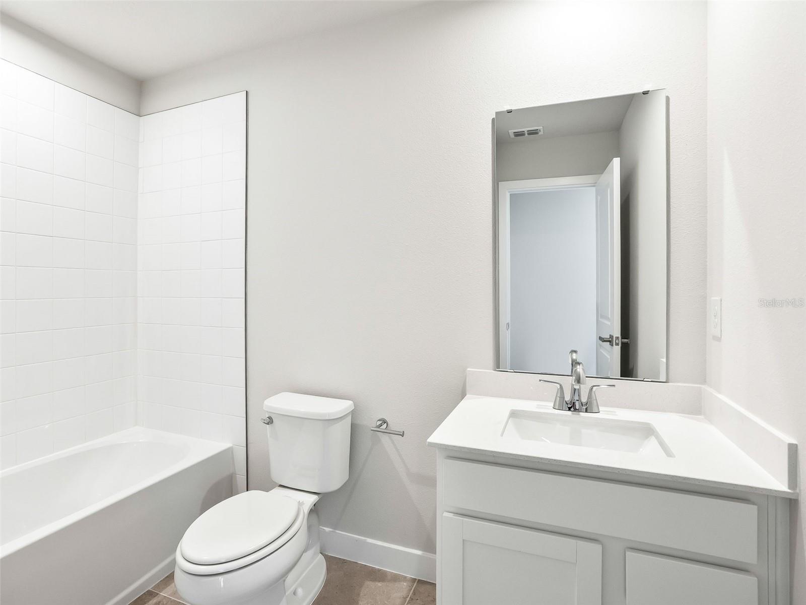 HAMMOCK OAKS TOWNHOMES - Residential