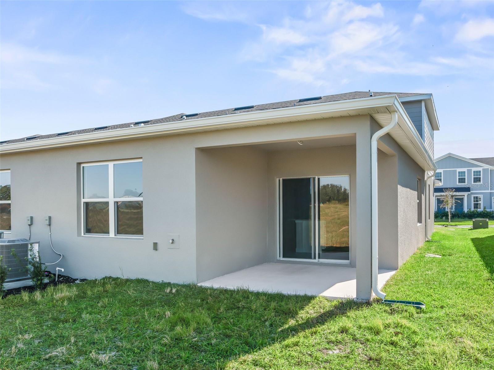 HAMMOCK OAKS TOWNHOMES - Residential