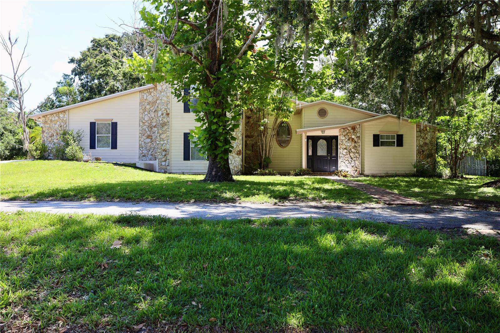 1843 HARBOR BOULEVARD