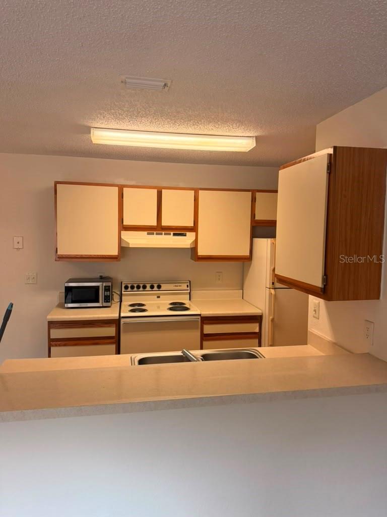 621 DORY LANE 304