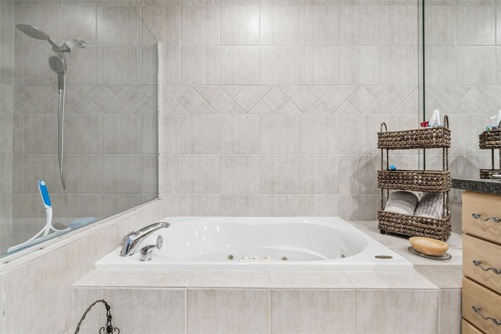 FARM REPLAT - Residential