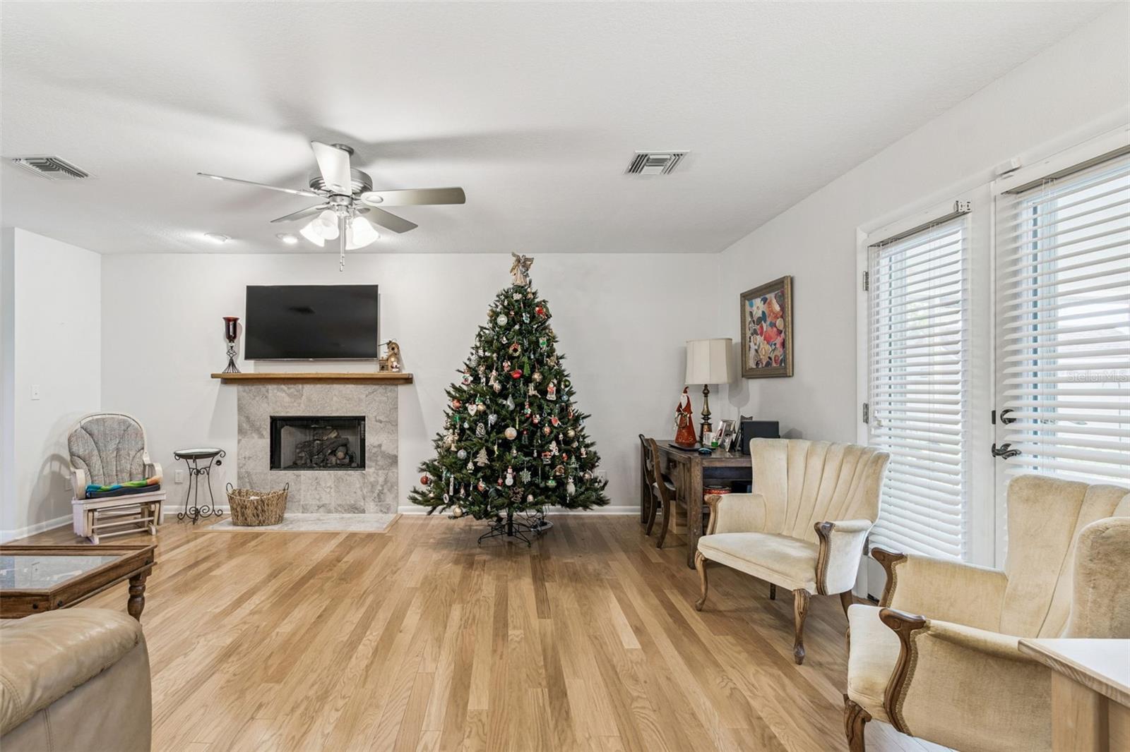 FARM REPLAT - Residential