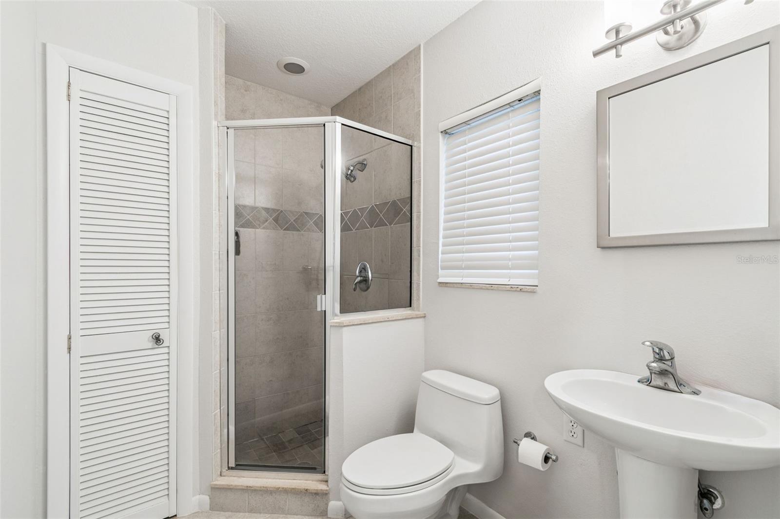 FARM REPLAT - Residential