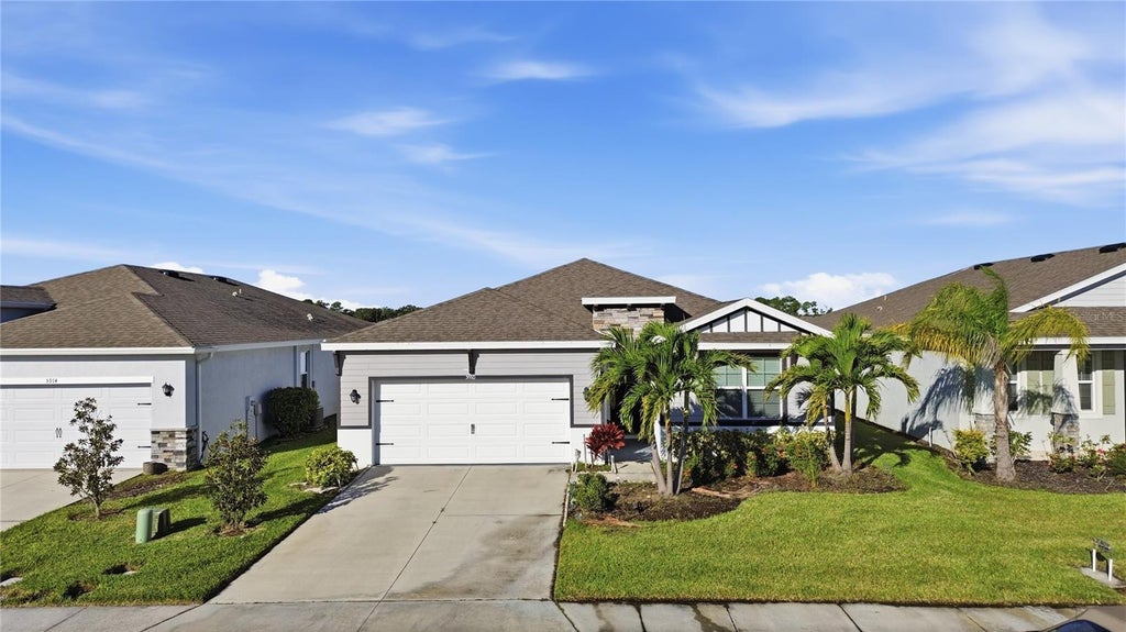 Photo of 5910 Oak Bridge Court, Bradenton, FL 34211 (MLS # A4710559)