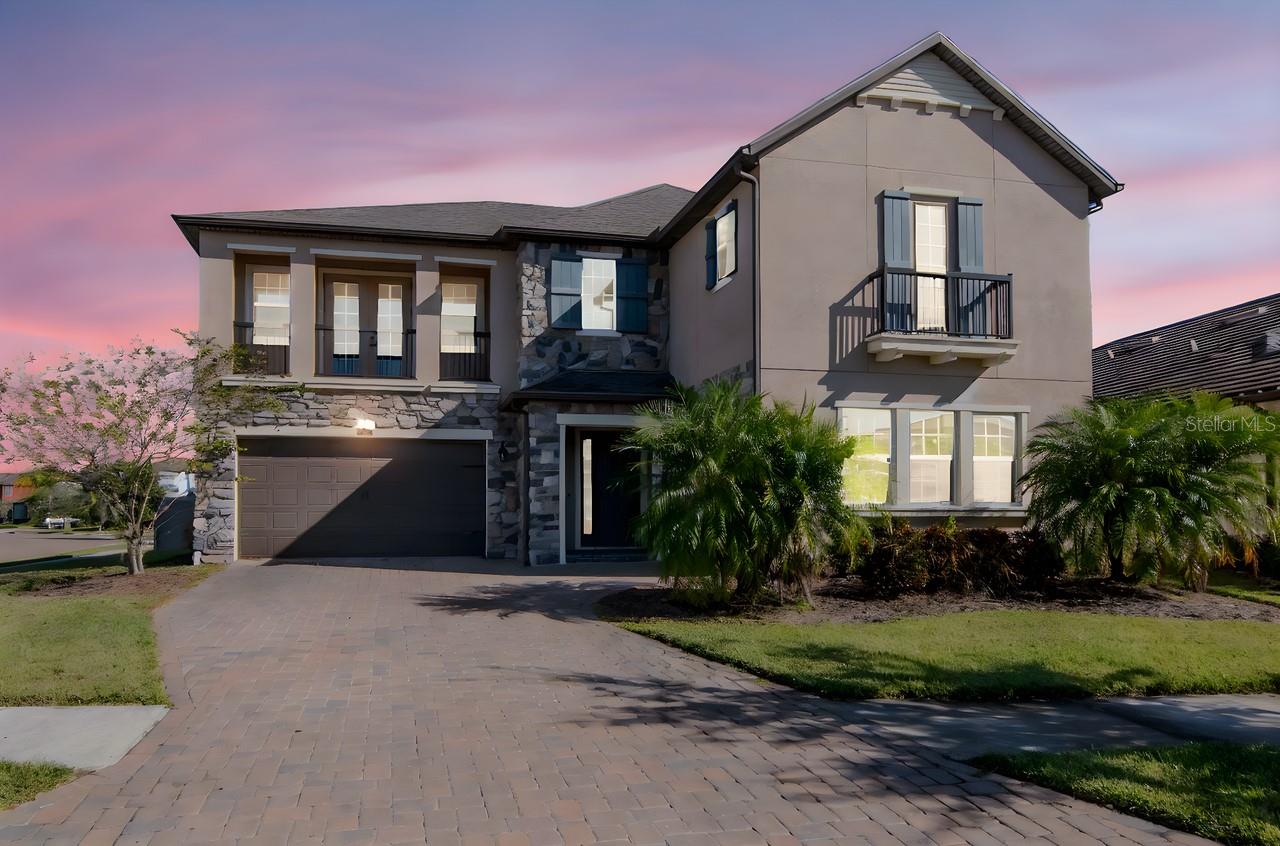 ESTANCIA PHASE 2B1 PB 73 PG 009 BLOCK 20 LOT 11 - Residential