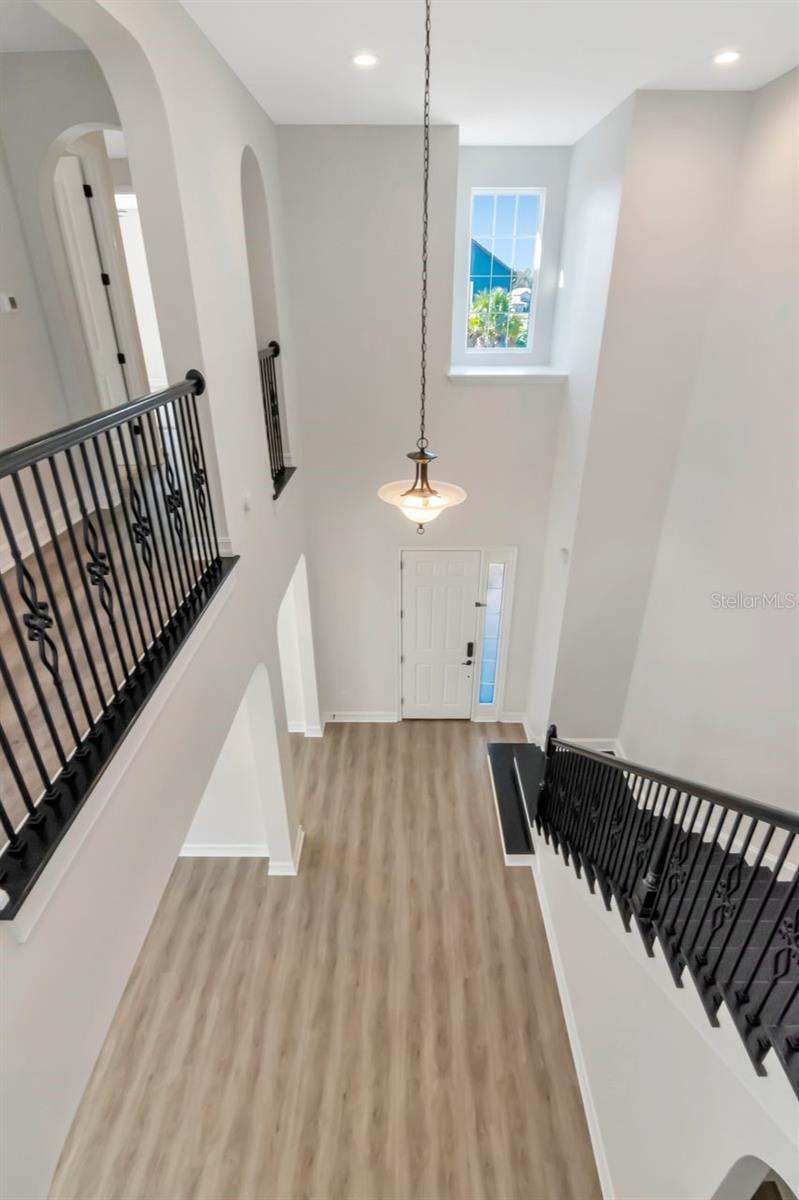 ESTANCIA PHASE 2B1 PB 73 PG 009 BLOCK 20 LOT 11 - Residential