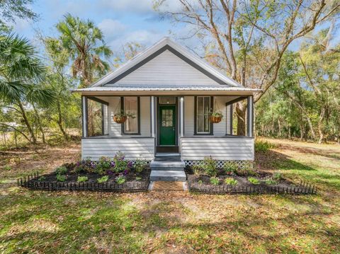 1664 HAZEN ROAD DELAND FL 32720