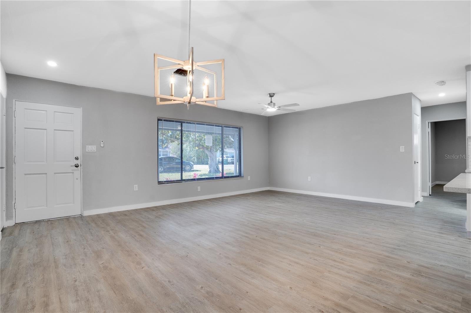 OAKHURST GROVES - Residential