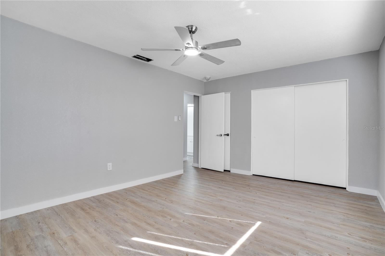 OAKHURST GROVES - Residential