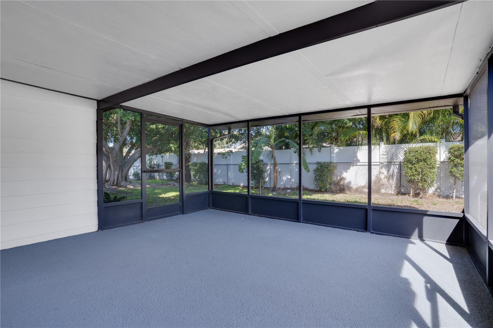 OAKHURST GROVES - Residential