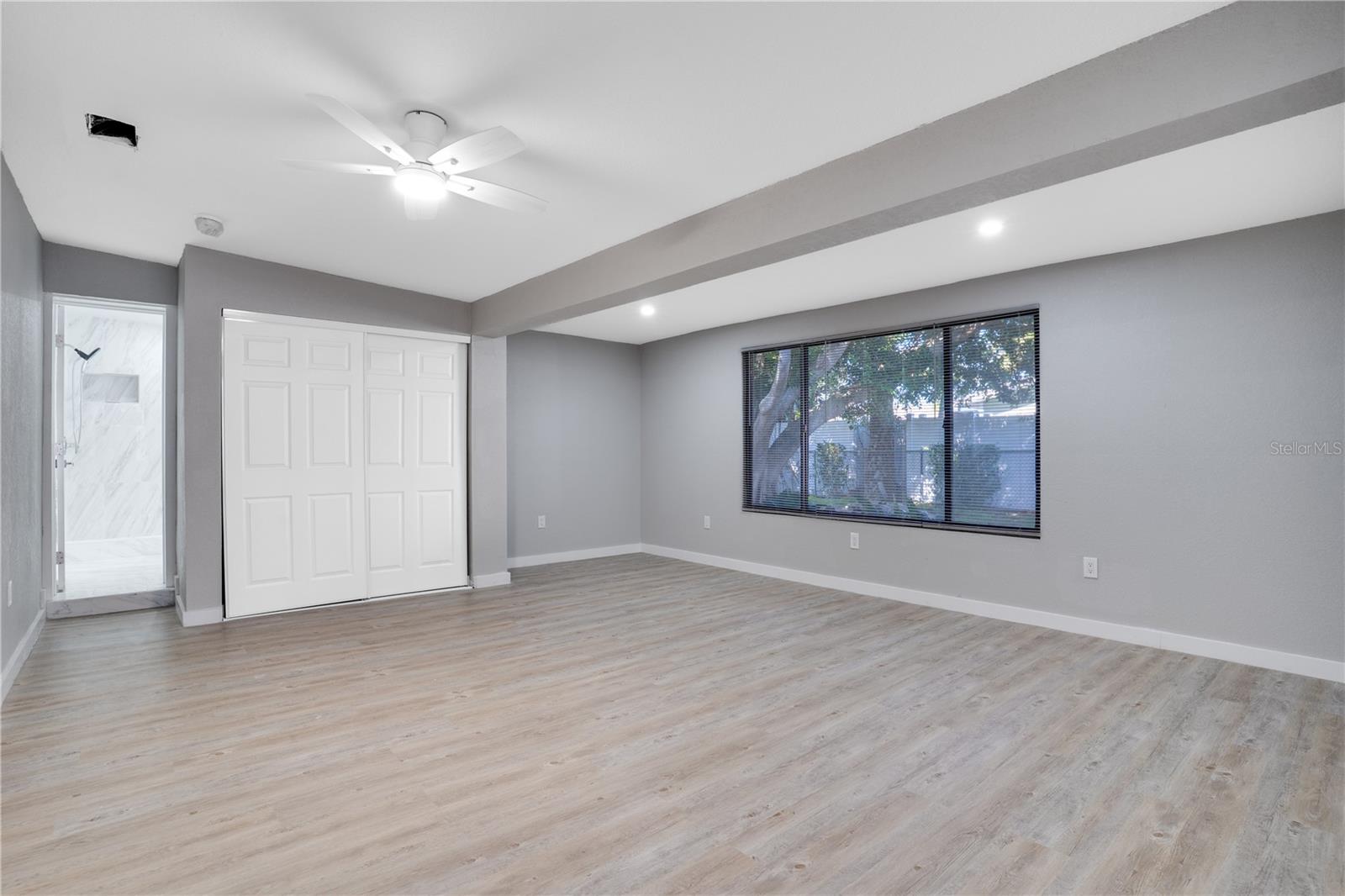 OAKHURST GROVES - Residential