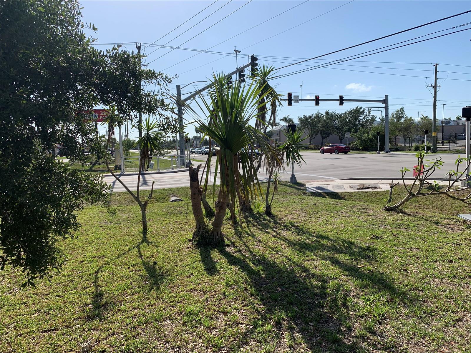 PORT CHARLOTTE SEC 015 - Land