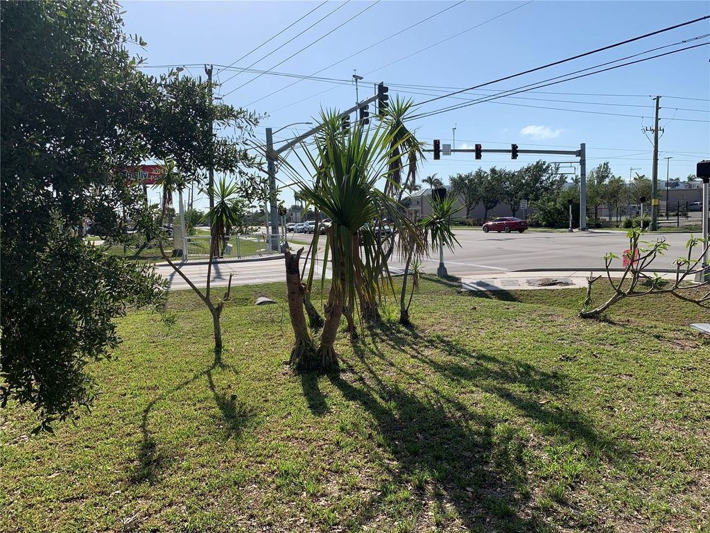 Photo of 23540 Peachland Boulevard, Port Charlotte, FL 33954 (MLS # C7515425)